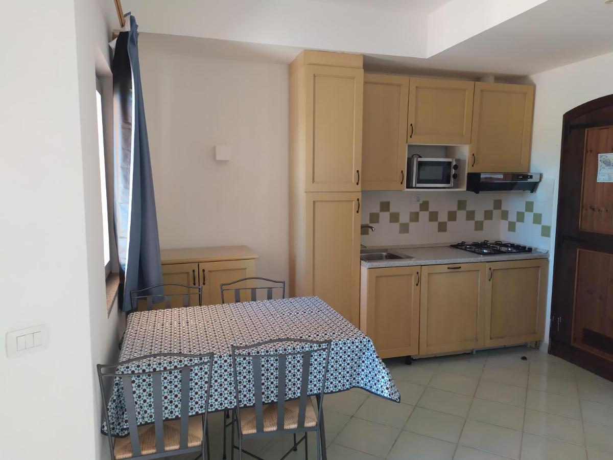 Residence Cala Rossa 罗萨岛 外观 照片