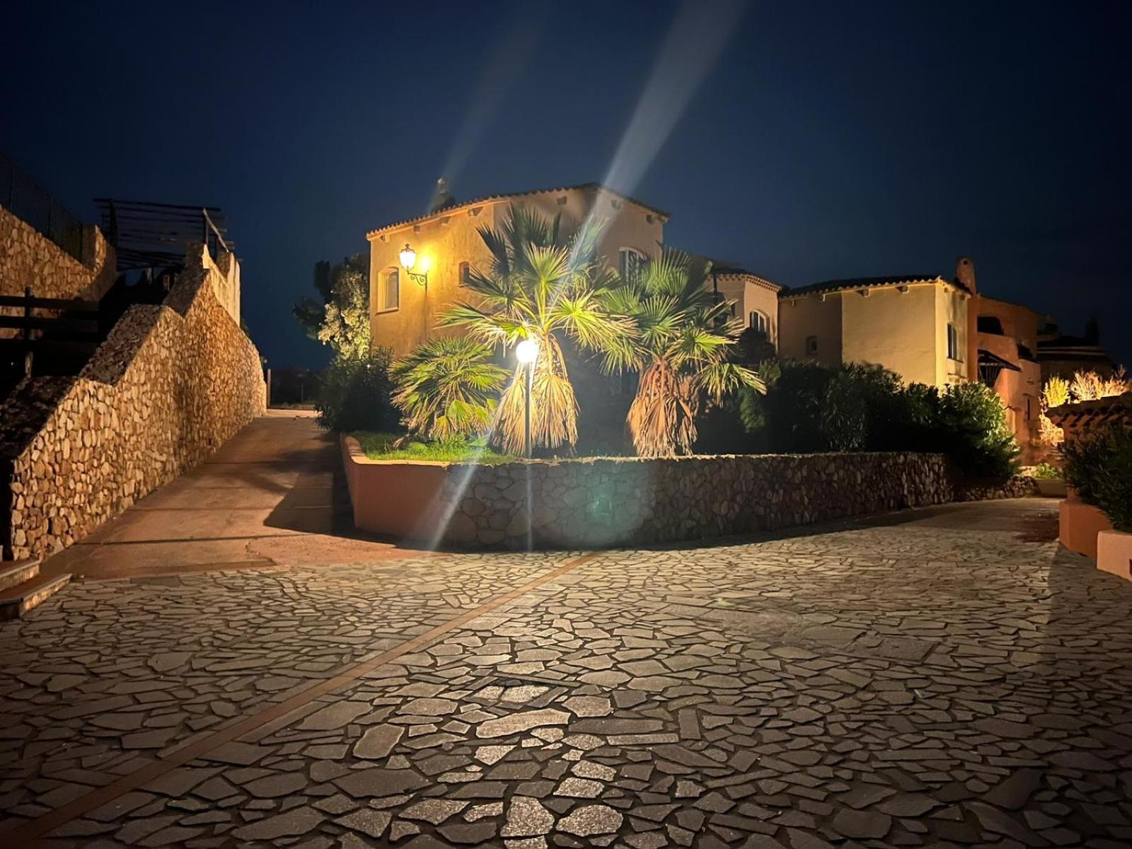 Residence Cala Rossa 罗萨岛 外观 照片