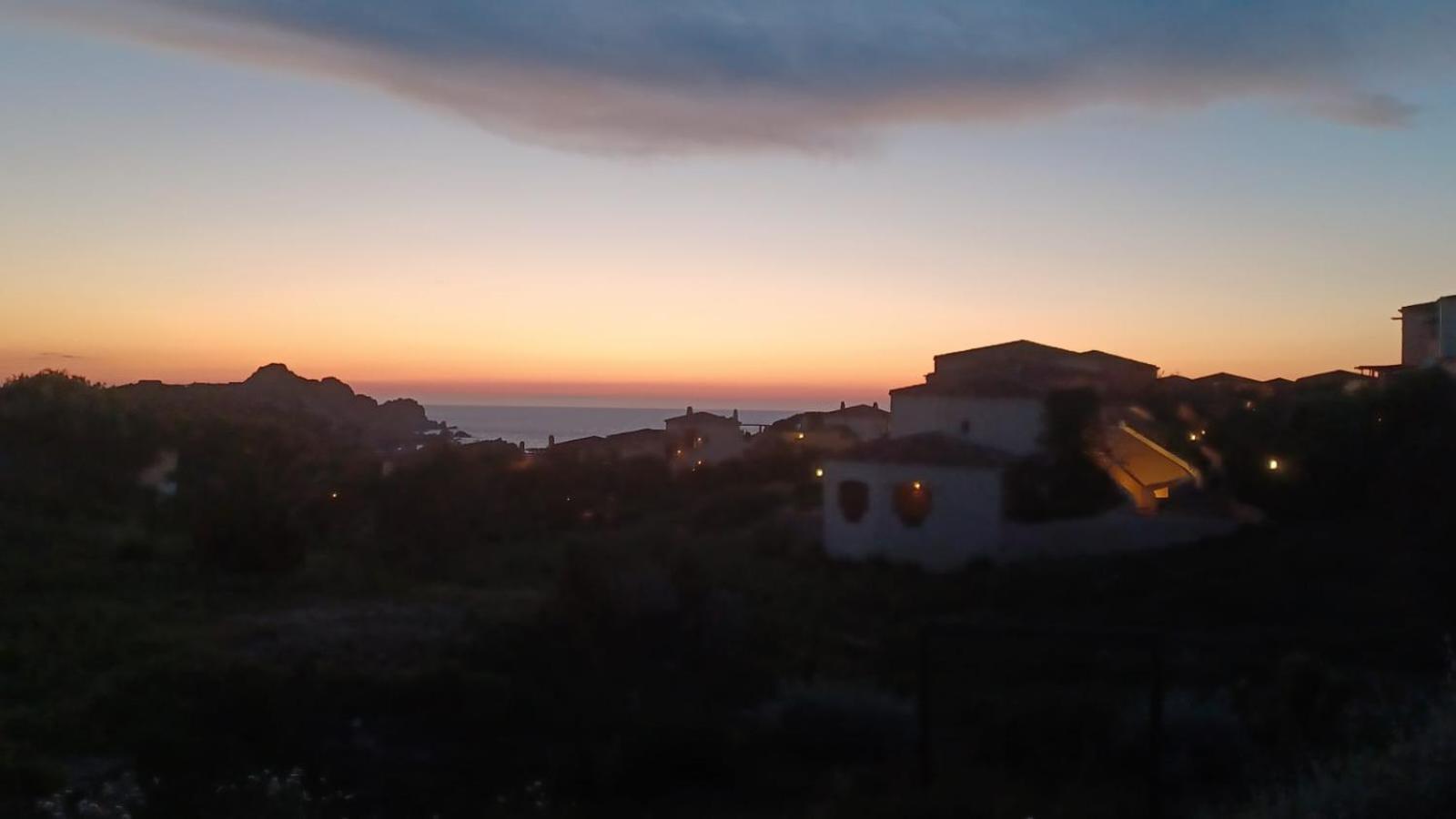 Residence Cala Rossa 罗萨岛 外观 照片