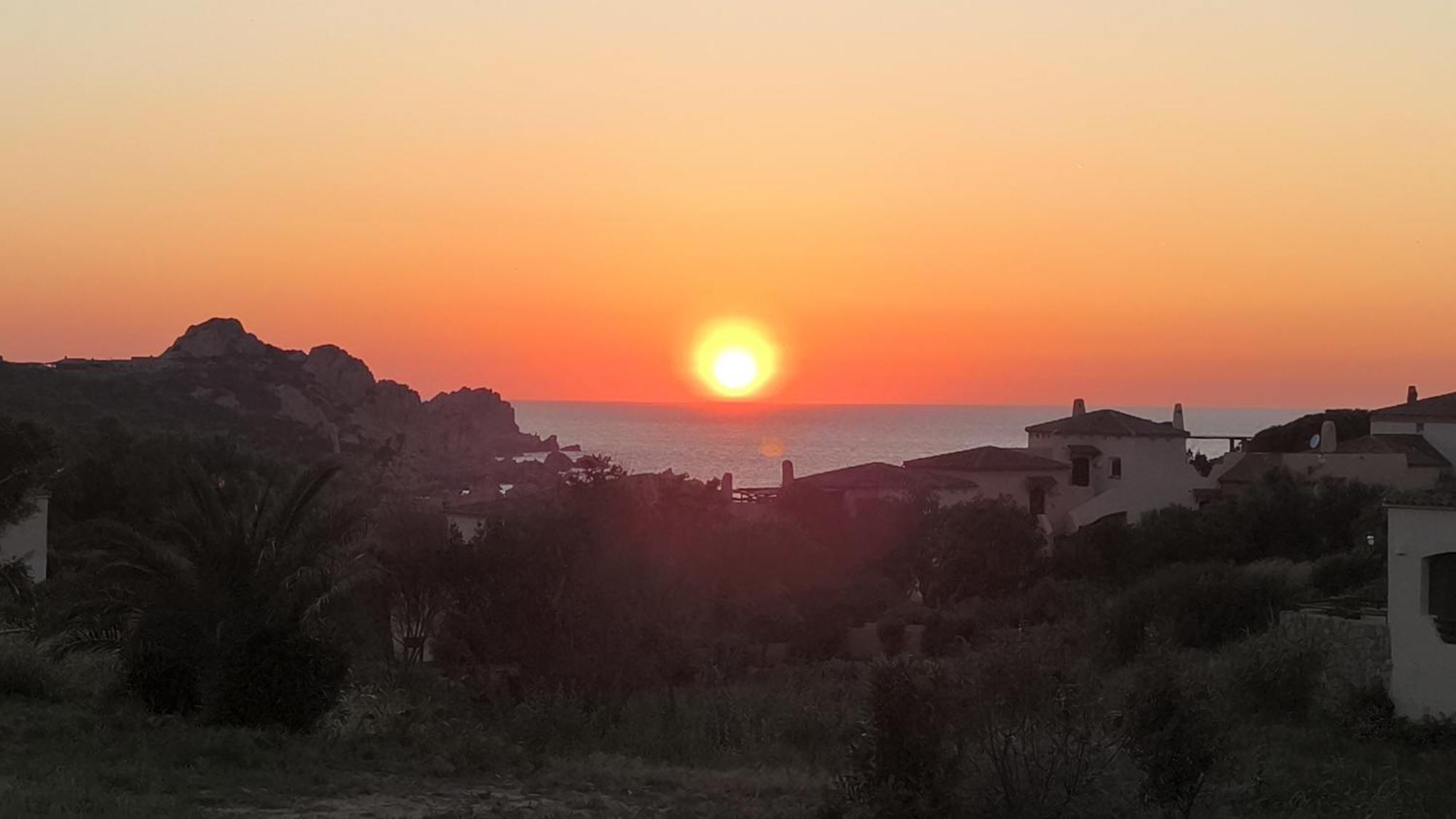 Residence Cala Rossa 罗萨岛 外观 照片